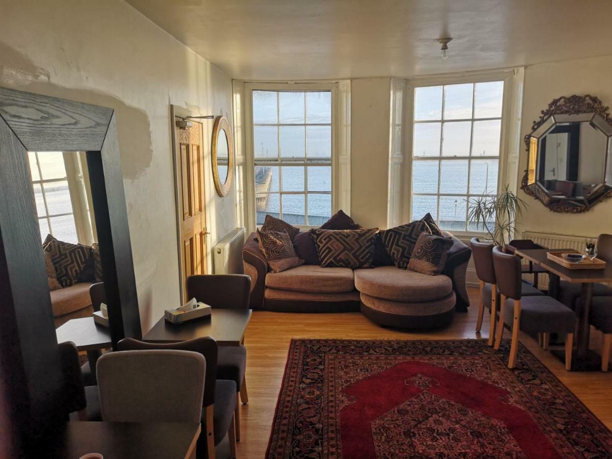 Whole Flat Next To Dover Port With Parking Exterior foto