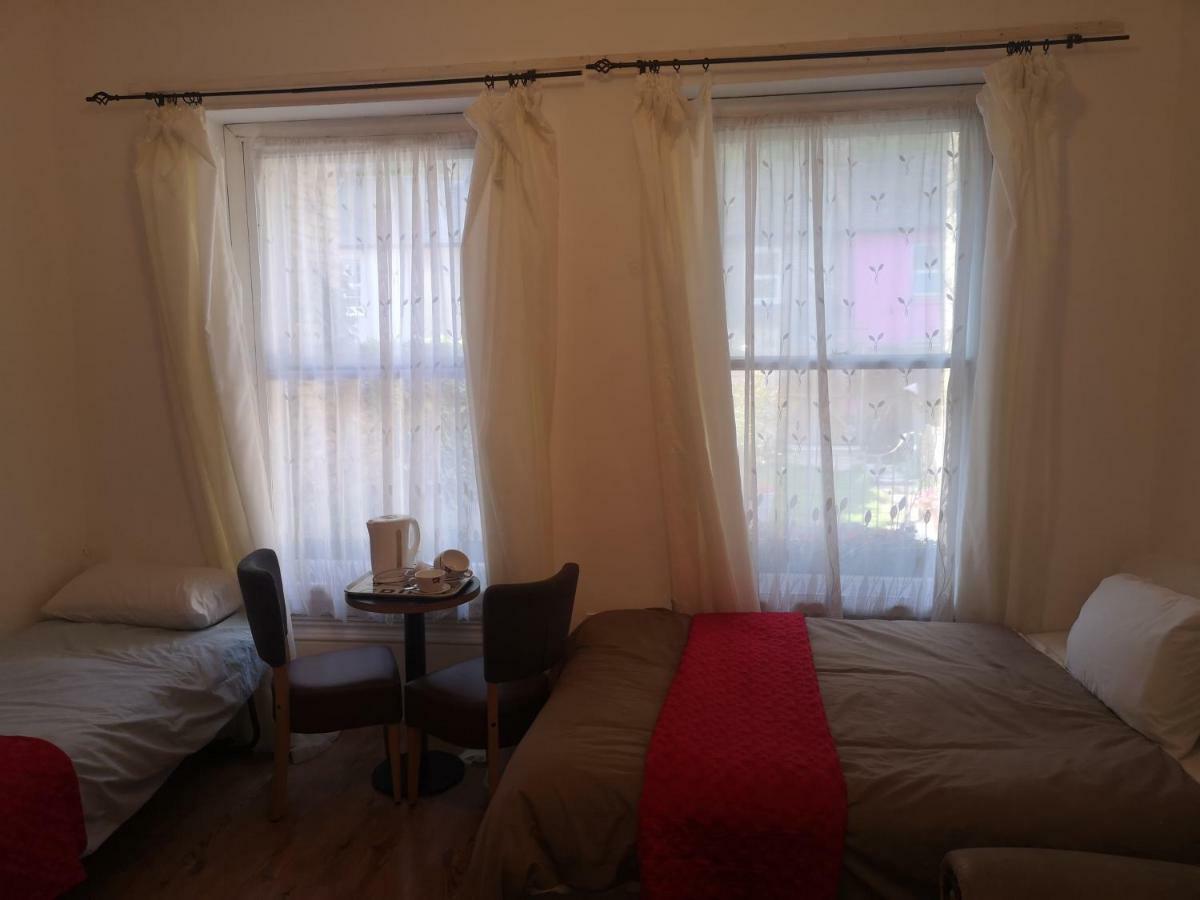 Whole Flat Next To Dover Port With Parking Exterior foto
